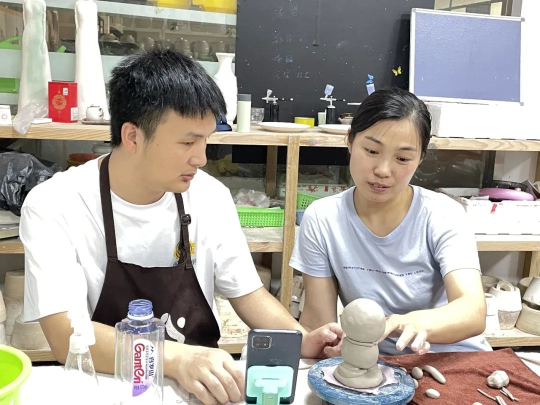 1665984304723569.jpg 1665984304723569.jpg